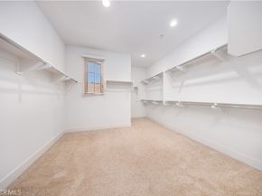 100 Jayhawk, Irvine CA 92602