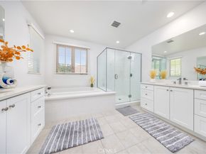100 Jayhawk, Irvine CA 92602