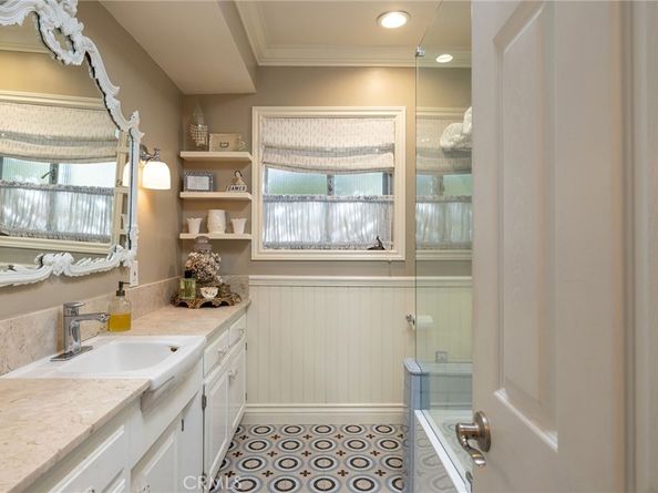 255 Cypress Drive 2, Laguna Beach CA 92651