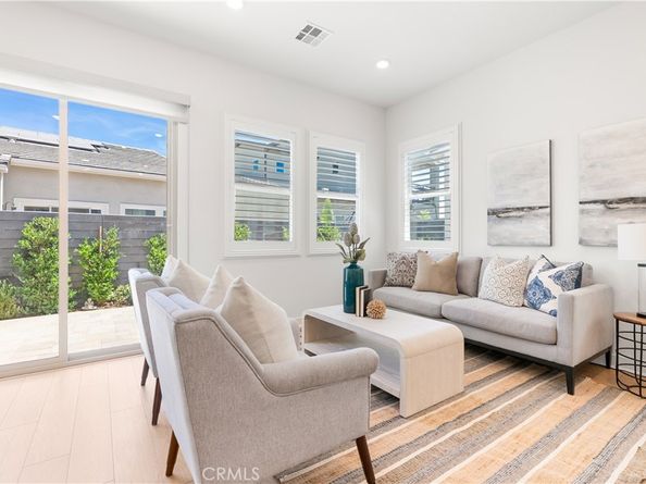 806 Sunrise Road, Rancho Mission Viejo CA 92694