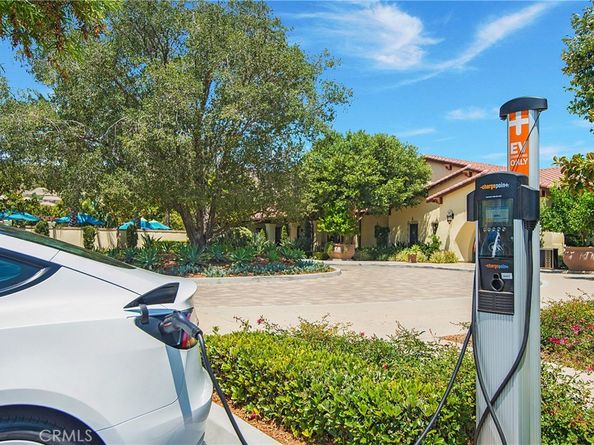 806 Sunrise Road, Rancho Mission Viejo CA 92694