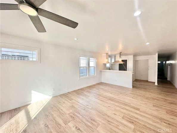 5718 S Manhattan Place, Los Angeles CA 90062