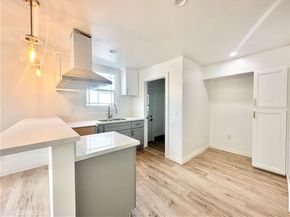 5718 S Manhattan Place, Los Angeles CA 90062