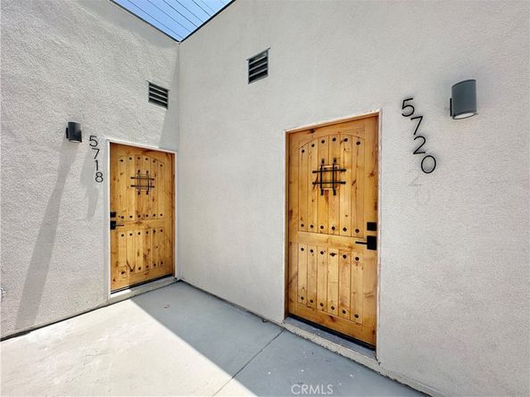 5718 S Manhattan Place, Los Angeles CA 90062