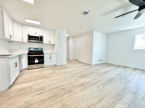 5718 S Manhattan Place, Los Angeles CA 90062