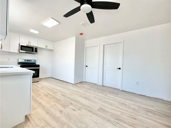 5718 S Manhattan Place, Los Angeles CA 90062