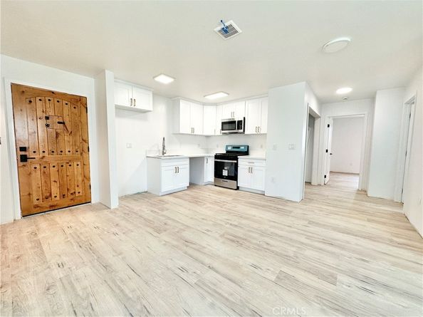 5718 S Manhattan Place, Los Angeles CA 90062