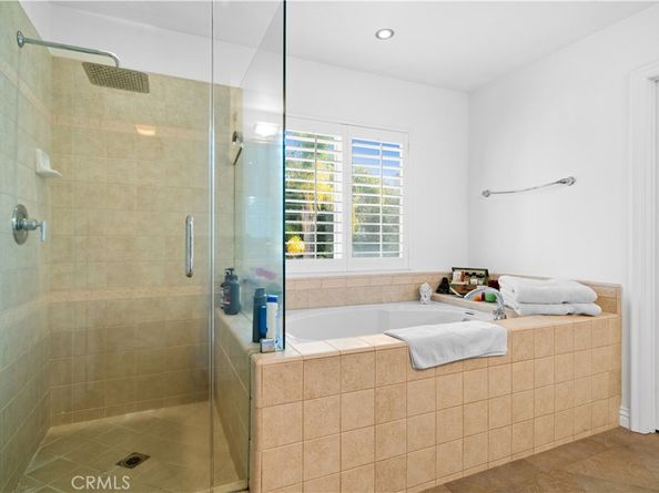 8 Delano, Irvine CA 92602