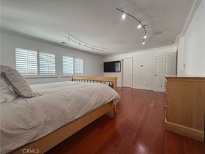 8 Delano, Irvine CA 92602