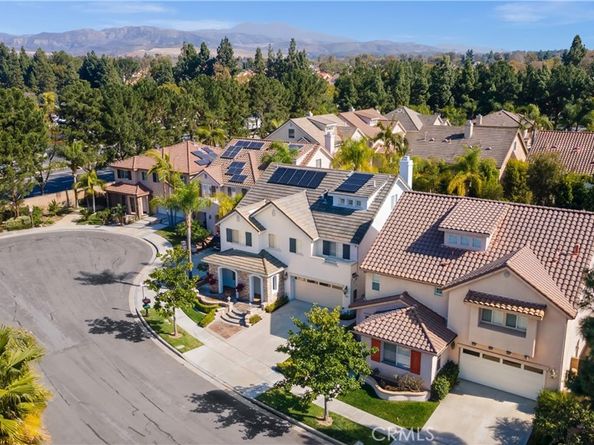 8 Delano, Irvine CA 92602