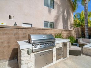 8 Delano, Irvine CA 92602