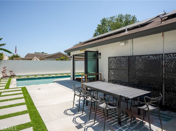 3460 San Rafael Circle, Costa Mesa CA 92626