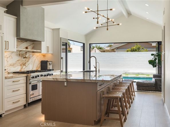 3460 San Rafael Circle, Costa Mesa CA 92626