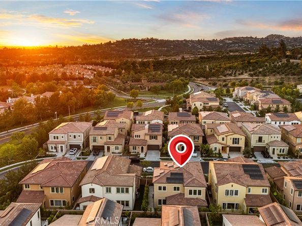 138 Jayhawk, Irvine CA 92602