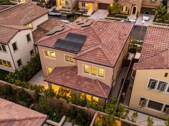138 Jayhawk, Irvine CA 92602
