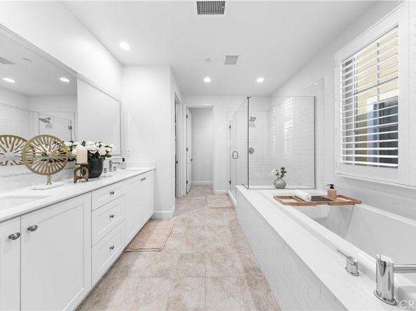 138 Jayhawk, Irvine CA 92602