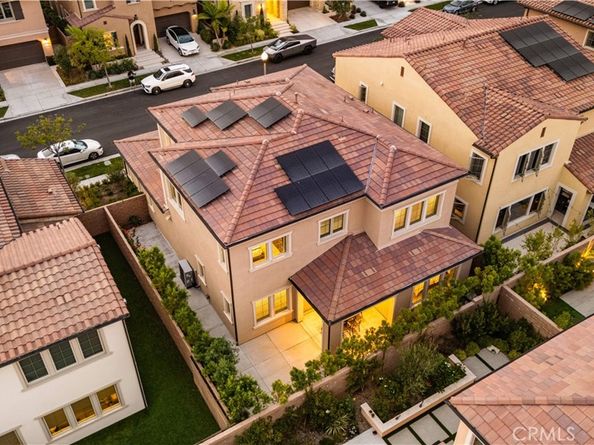 138 Jayhawk, Irvine CA 92602