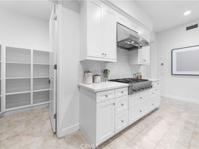 138 Jayhawk, Irvine CA 92602