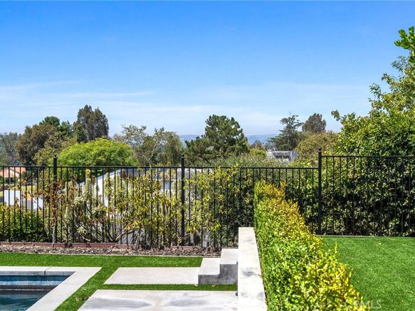 25291 Remesa Drive, Mission Viejo CA 92691