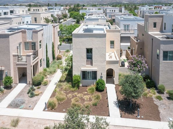 143 Interval, Irvine CA 92618