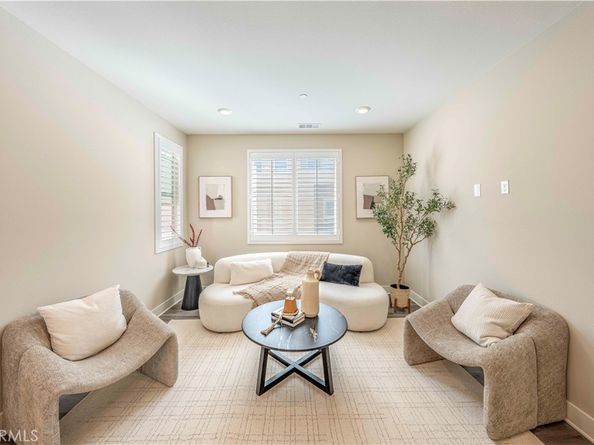 143 Interval, Irvine CA 92618