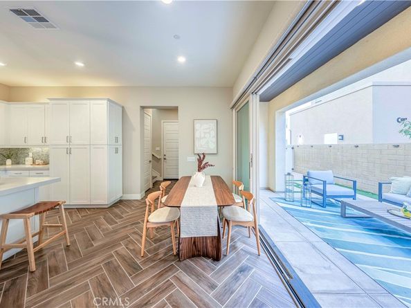 143 Interval, Irvine CA 92618