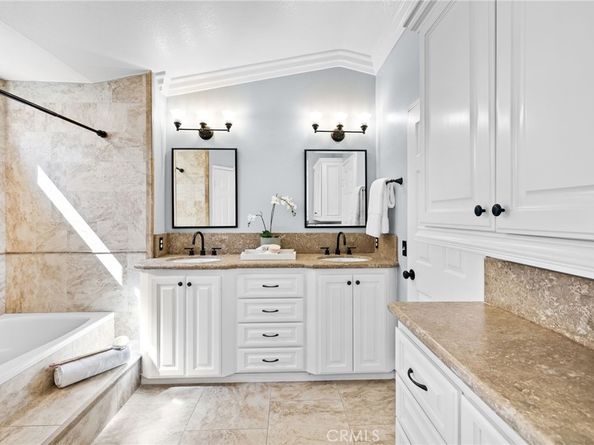 31 Cayman Brac, Aliso Viejo CA 92656