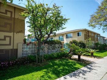 1764 1768 W Juno Avenue