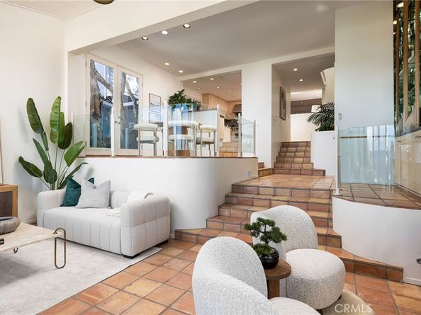 32006 Sunset Avenue, Laguna Beach CA 92651