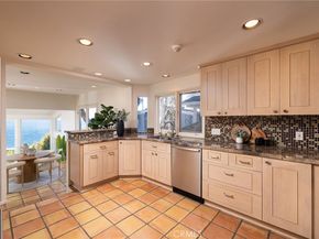 32006 Sunset Avenue, Laguna Beach CA 92651