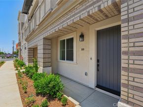119 N First Avenue, Upland CA 91786