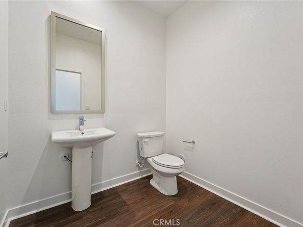 119 N First Avenue, Upland CA 91786