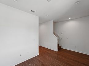 119 N First Avenue, Upland CA 91786