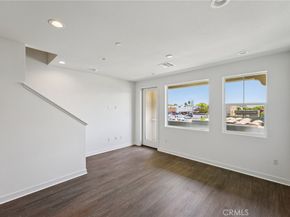 119 N First Avenue, Upland CA 91786