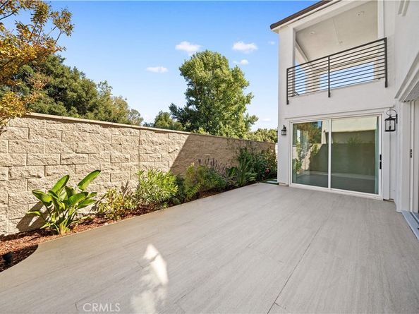 360 Riverbend, Lake Forest CA 92630