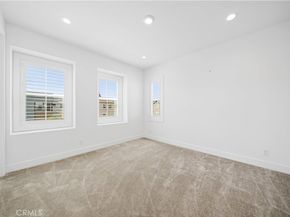 360 Riverbend, Lake Forest CA 92630