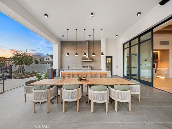 360 Riverbend, Lake Forest CA 92630