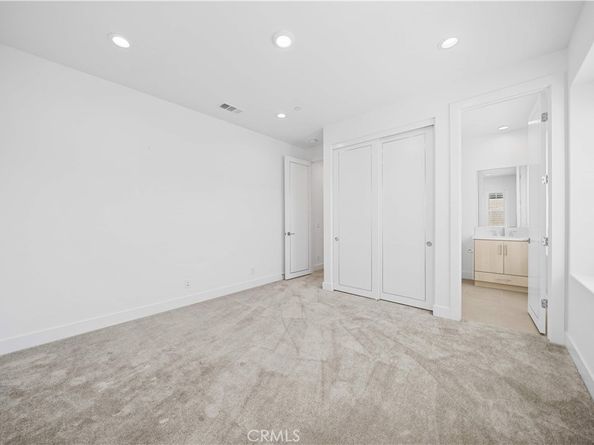 360 Riverbend, Lake Forest CA 92630