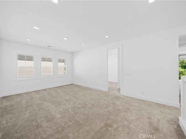 360 Riverbend, Lake Forest CA 92630