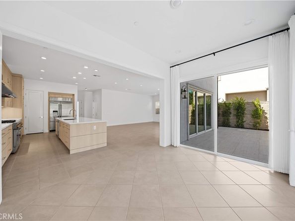 360 Riverbend, Lake Forest CA 92630