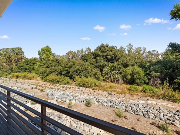 360 Riverbend, Lake Forest CA 92630