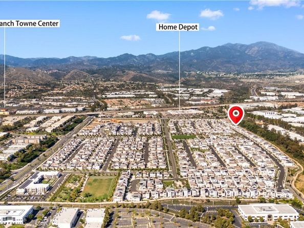 360 Riverbend, Lake Forest CA 92630