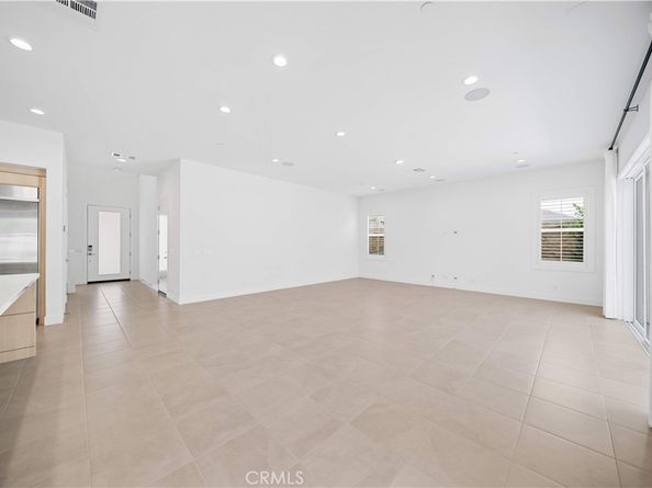 360 Riverbend, Lake Forest CA 92630