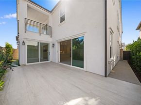 360 Riverbend, Lake Forest CA 92630