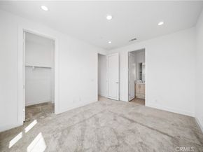 360 Riverbend, Lake Forest CA 92630