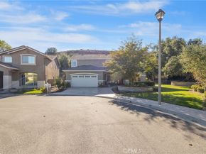 2 Swallows Lane, Trabuco Canyon CA 92679