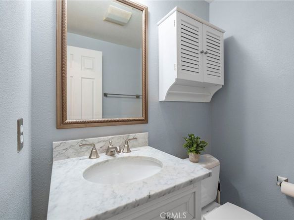 2 Swallows Lane, Trabuco Canyon CA 92679