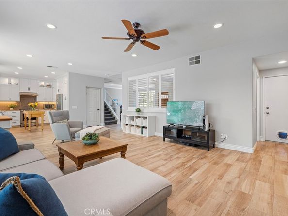 2 Swallows Lane, Trabuco Canyon CA 92679