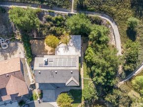 2 Swallows Lane, Trabuco Canyon CA 92679
