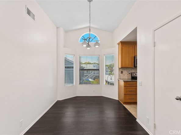 131 Remington 239, Irvine CA 92620